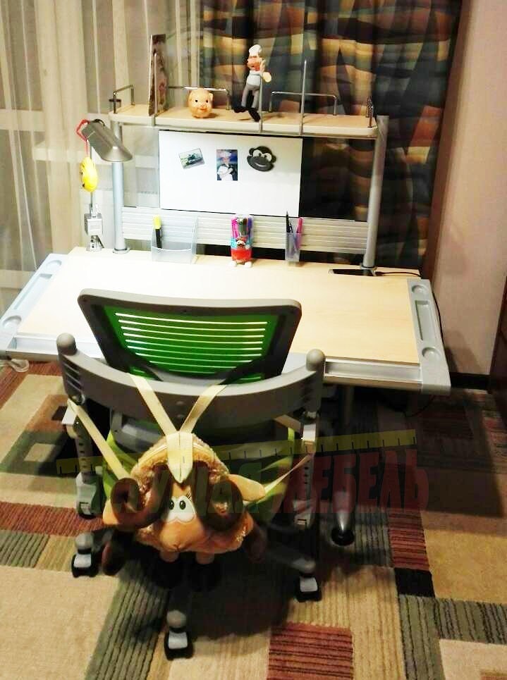 Парта COMF-PRO Tokyo-2 Big, полка COMF-PRO Smart-S-Shelf и стул Angel Chair