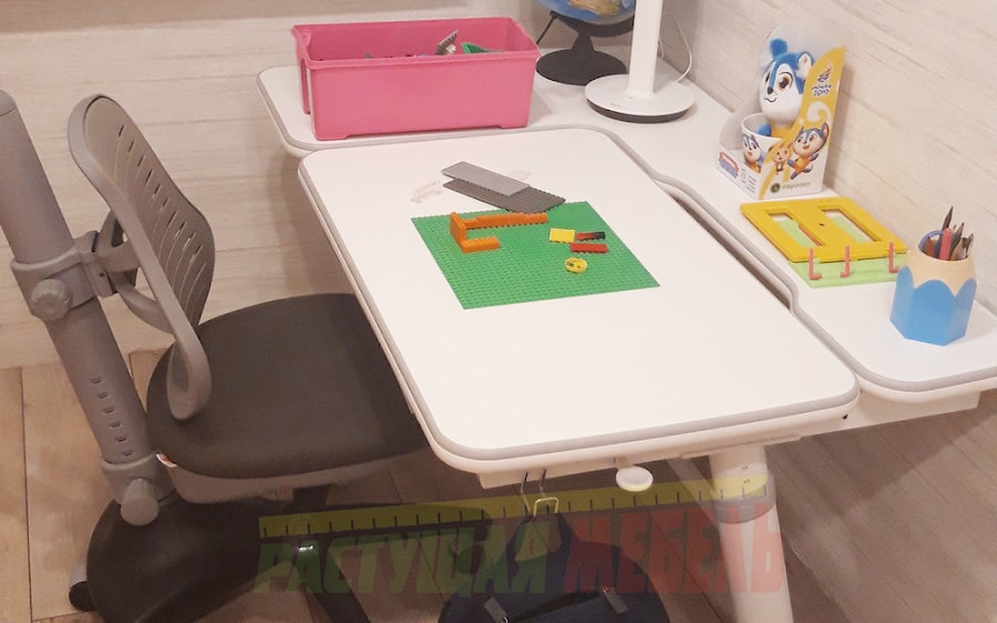 Растущие парта Smart E502 и стул COMF-PRO Conan