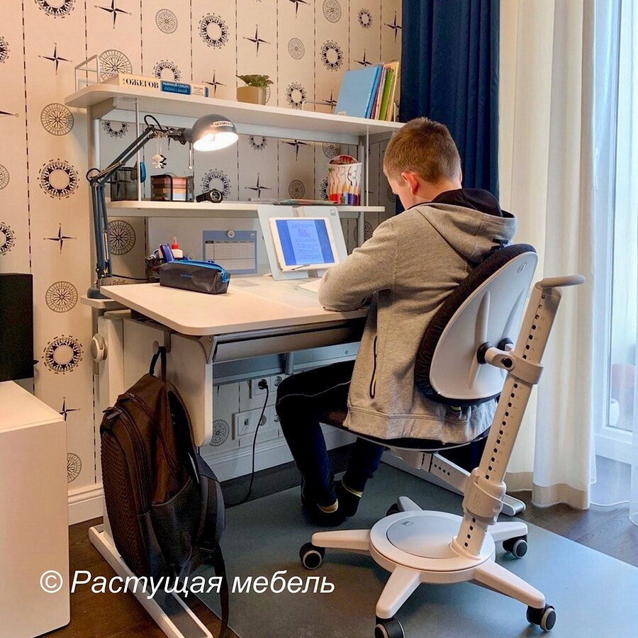 Многоуровневая приставка Flex Deckдля стола-парты moll Champion