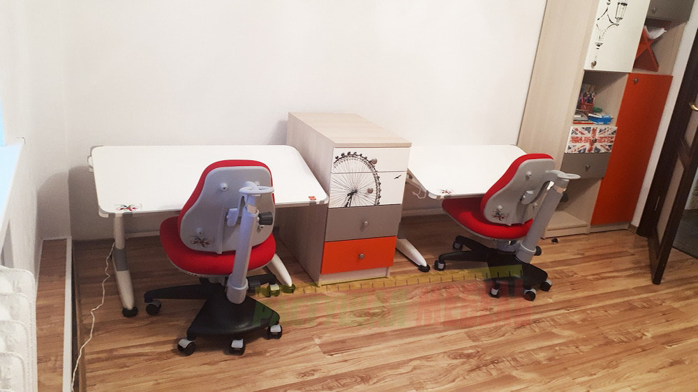Растущая парта Fan Desk UR7 Comf-pro Start и регулируемый стул COMPRO Match