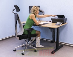 Cтол-трансформер Unique Ergo Desk с электрической регулировкой высоты