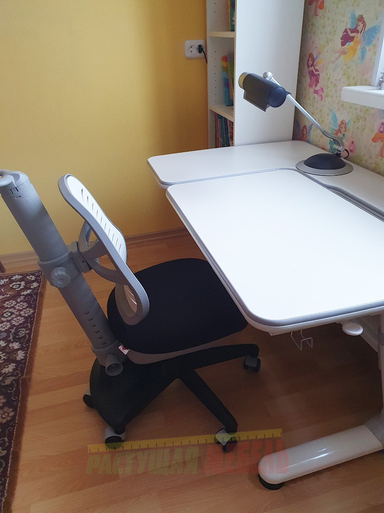 Растущая парта Smart E502 и эргономичный стул COMF-PRO Conan