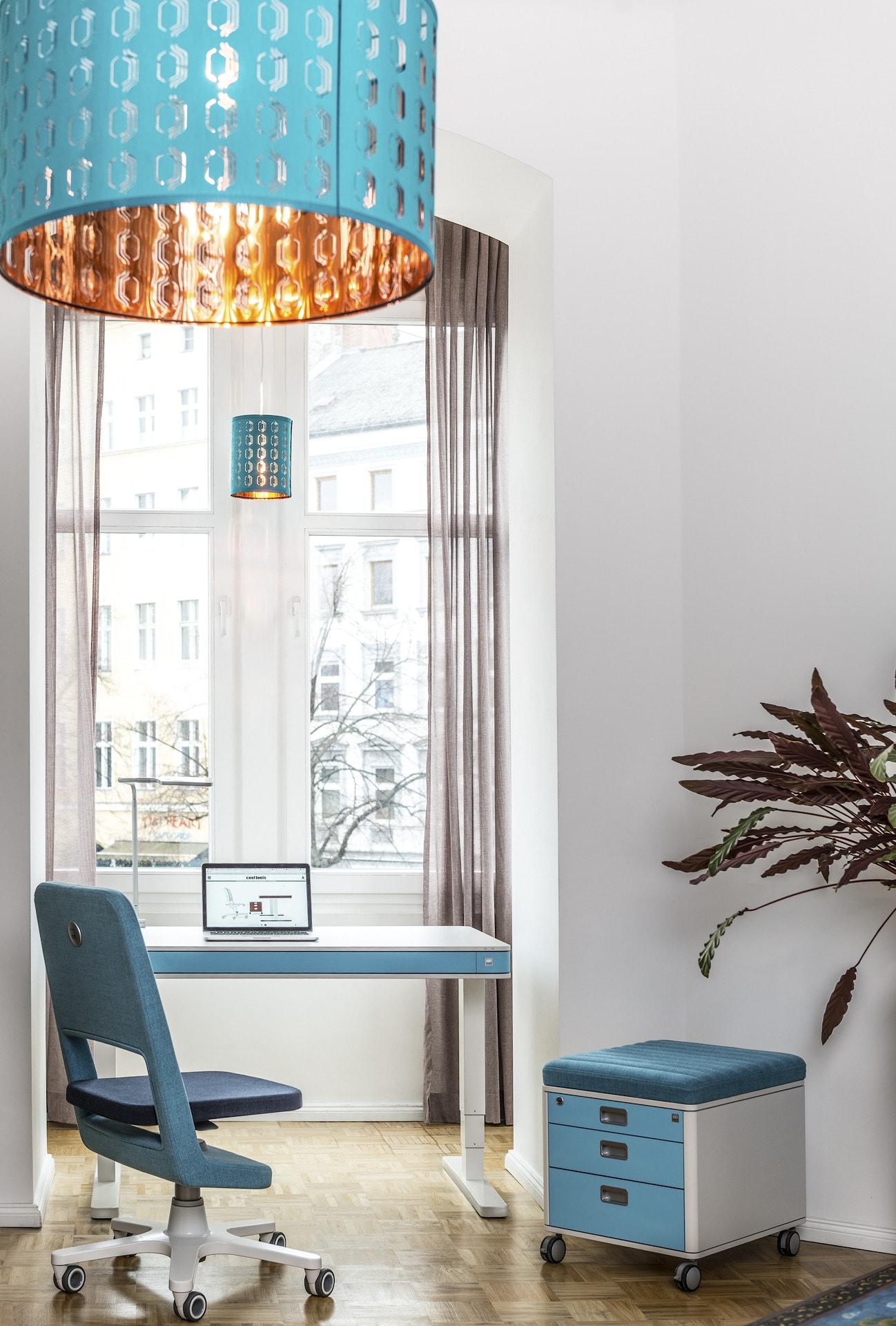 Тумба для регулируемого стола moll С7