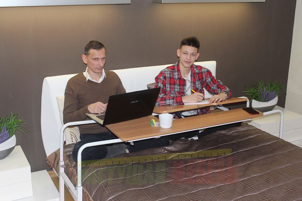 Стол регулируемый прикроватый Overbed Desk