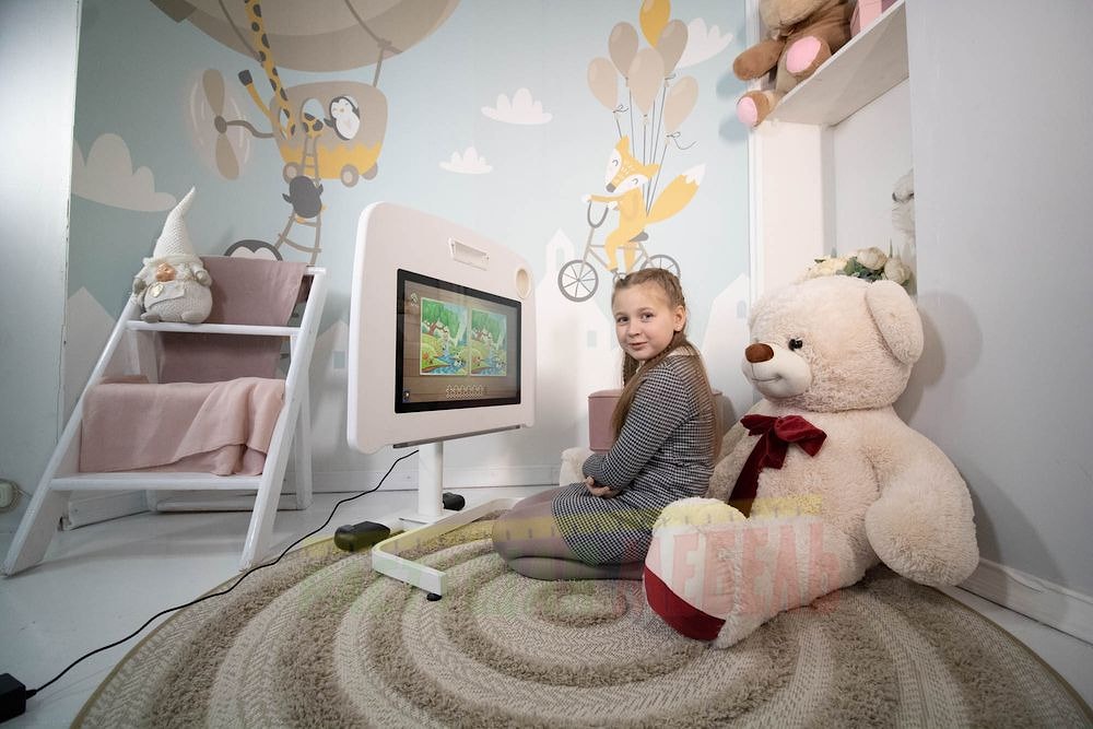 Регулируемая сенсорная парта COMF-PRO Interactive Desk