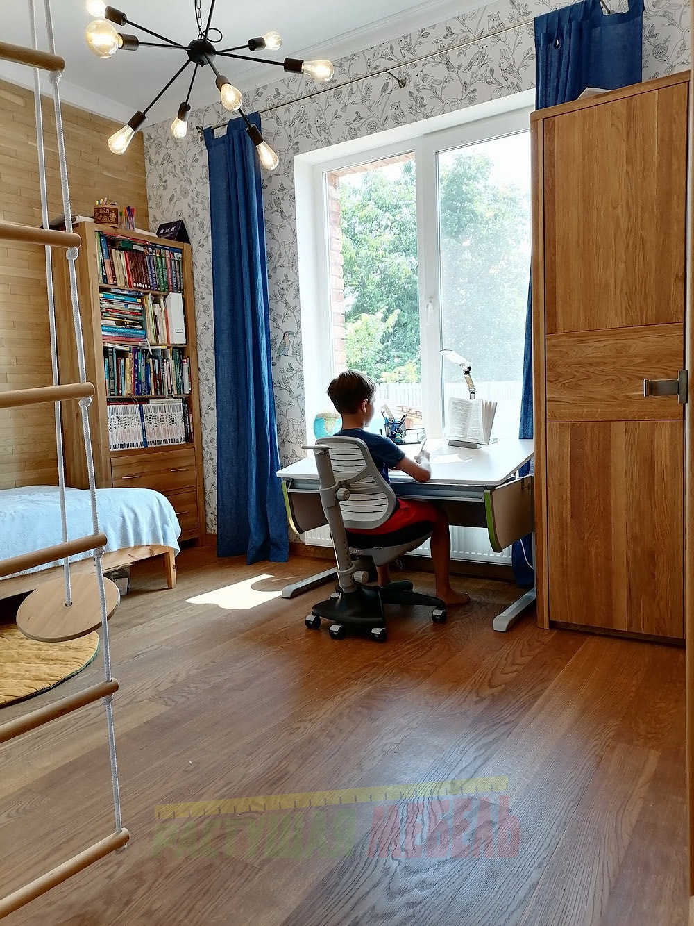 Растущая парта moll Joker