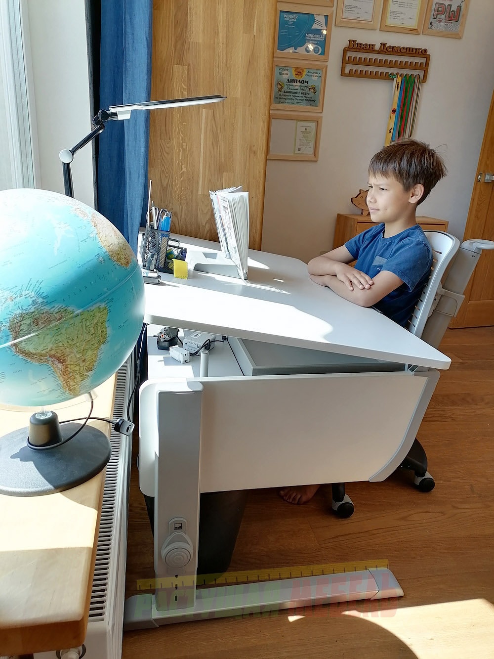 Растущая парта moll Joker