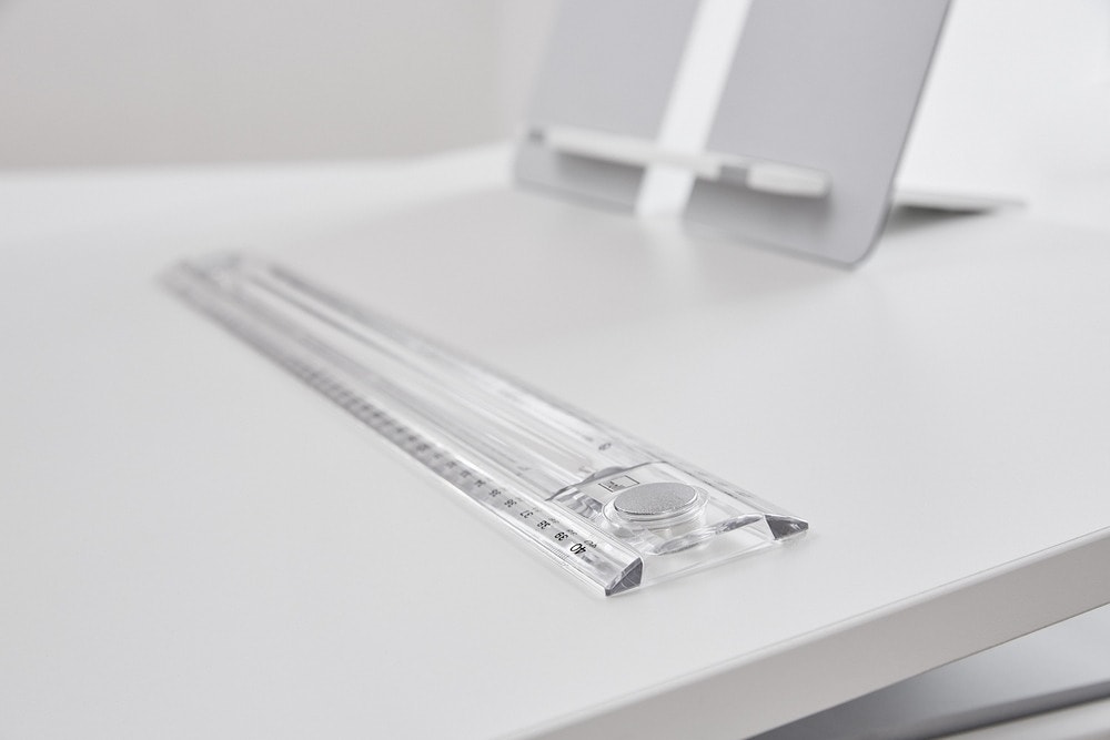 Линейка-ограничитель на магнитах с лупой для парт moll Winner и Сhampion