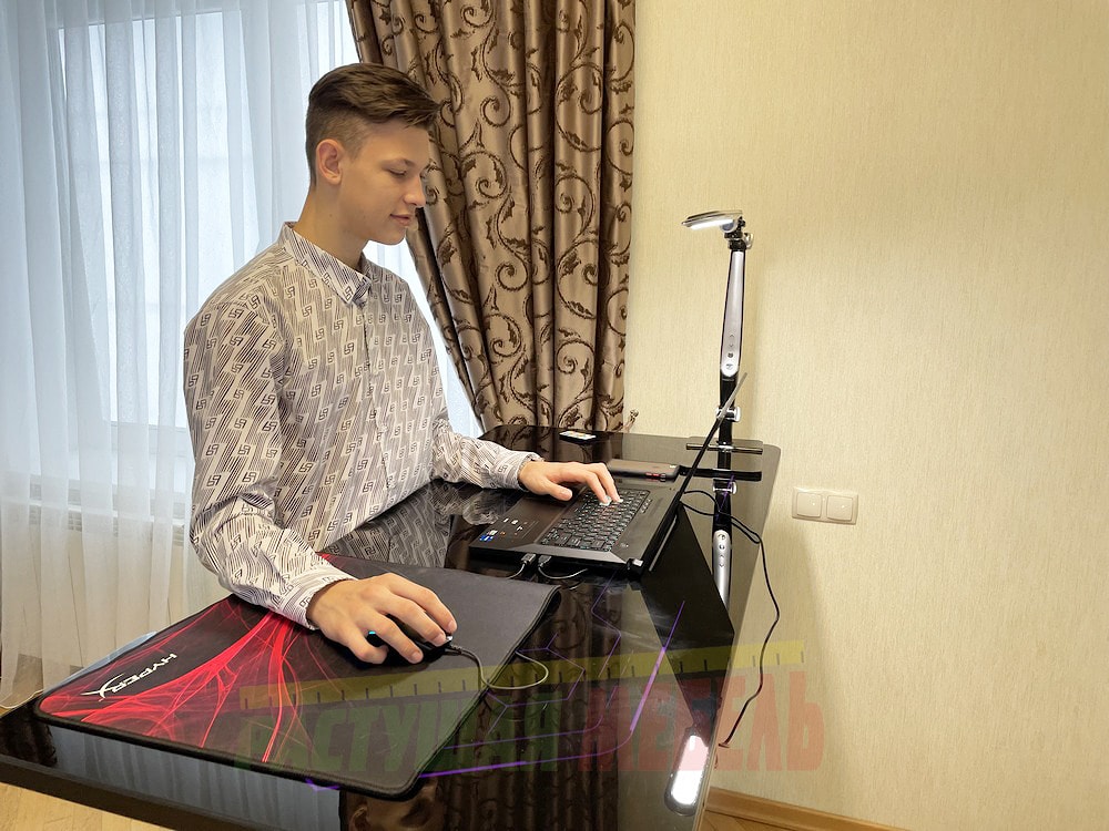 Стол игровой Gaming Electric Desk с подсветкой