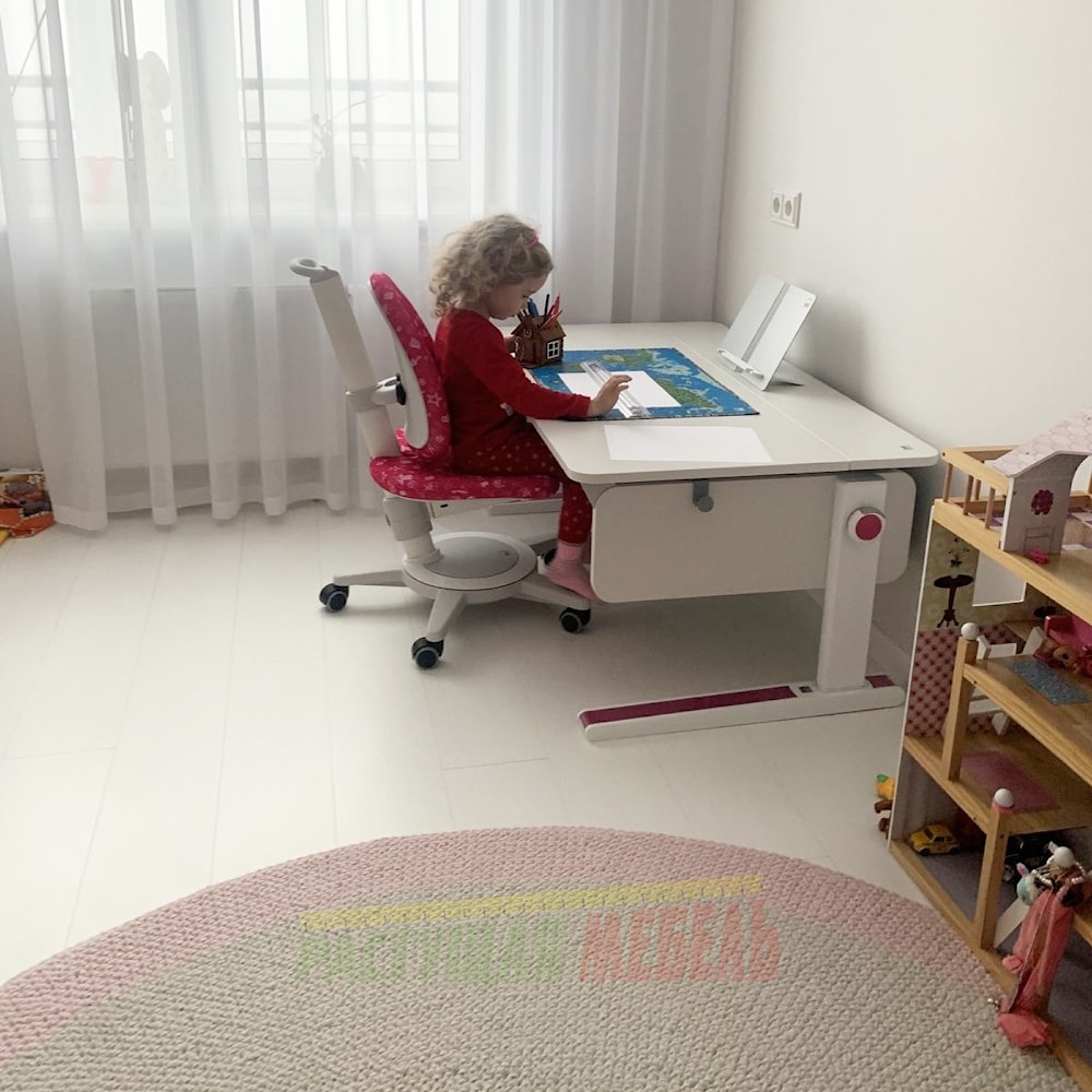 Детская растущая парта moll Champon и стул moll Maximo