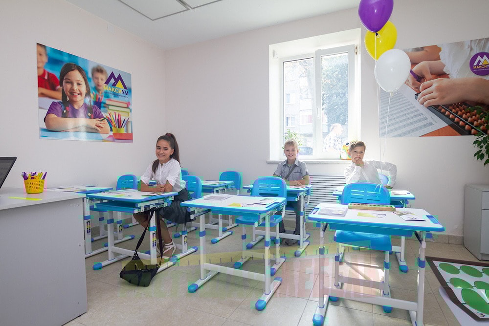  Детский комплект (парта+стул) Smart ELFIN B201