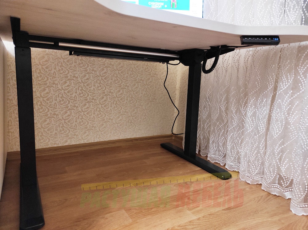 Стол регулируемый с одним мотором Electric Desk