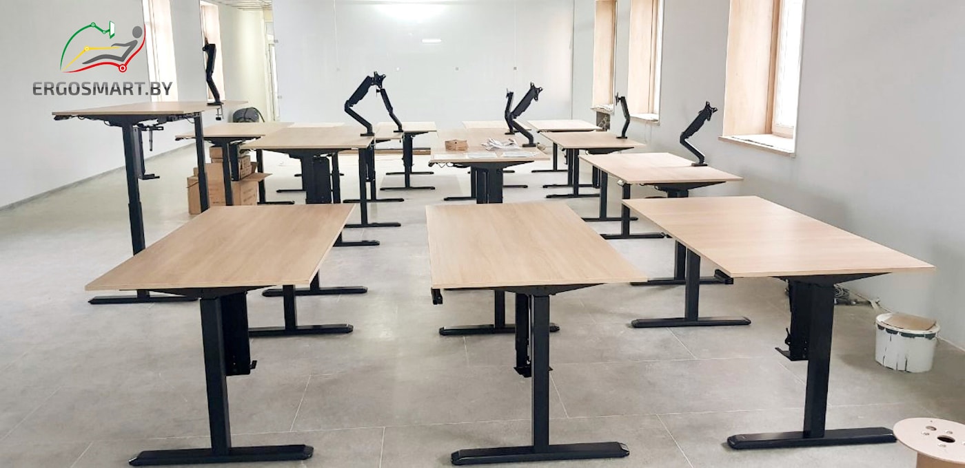 Регулиуемый стол Electric Desk, держатель системного блока Easy c проставками, кронштейн Power Black