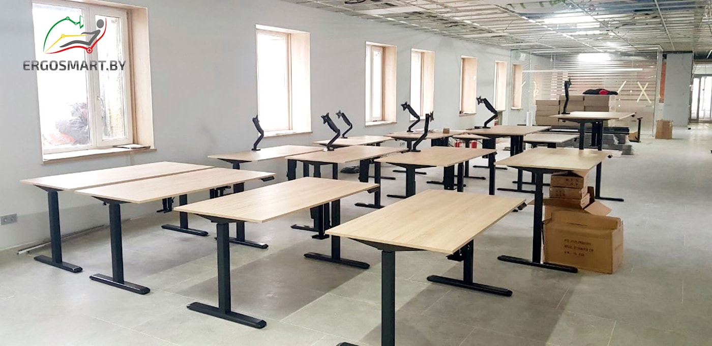 Регулиуемый стол Electric Desk, держатель системного блока Easy c проставками, кронштейн Power Black