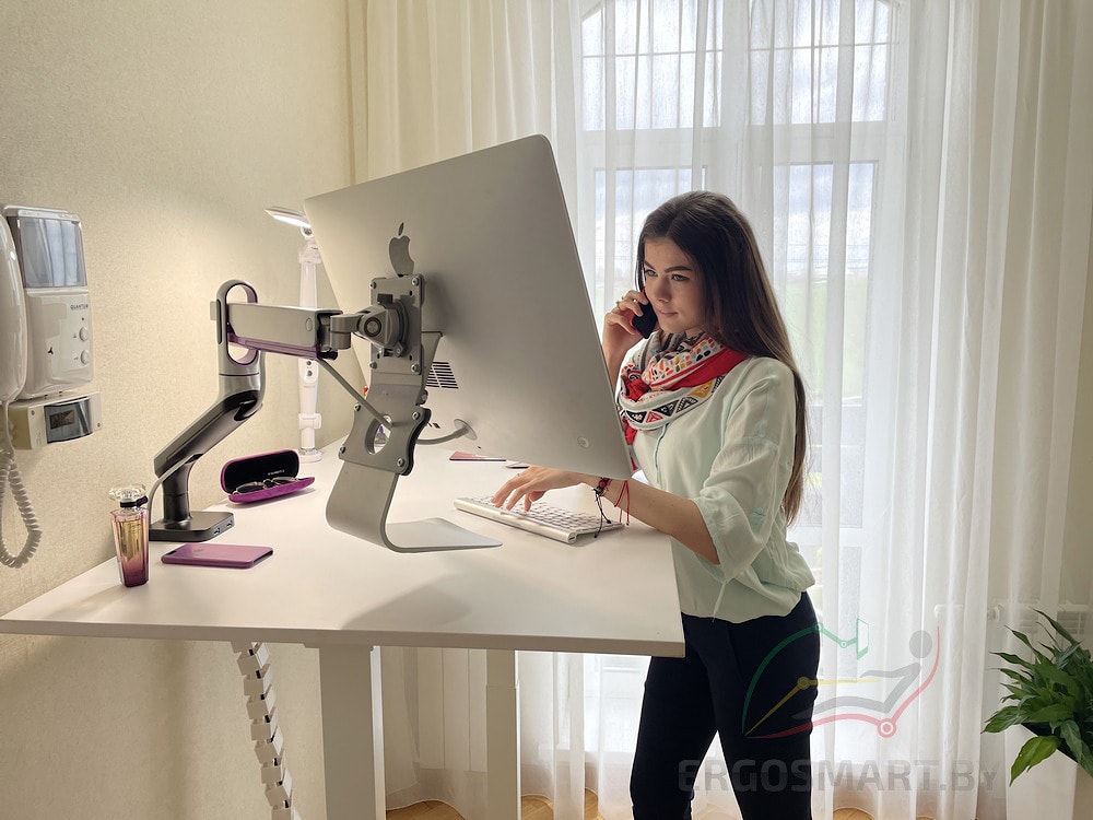 Универсальный адаптер для крепления Apple iMac к любым видам держателей, кронштейнов
