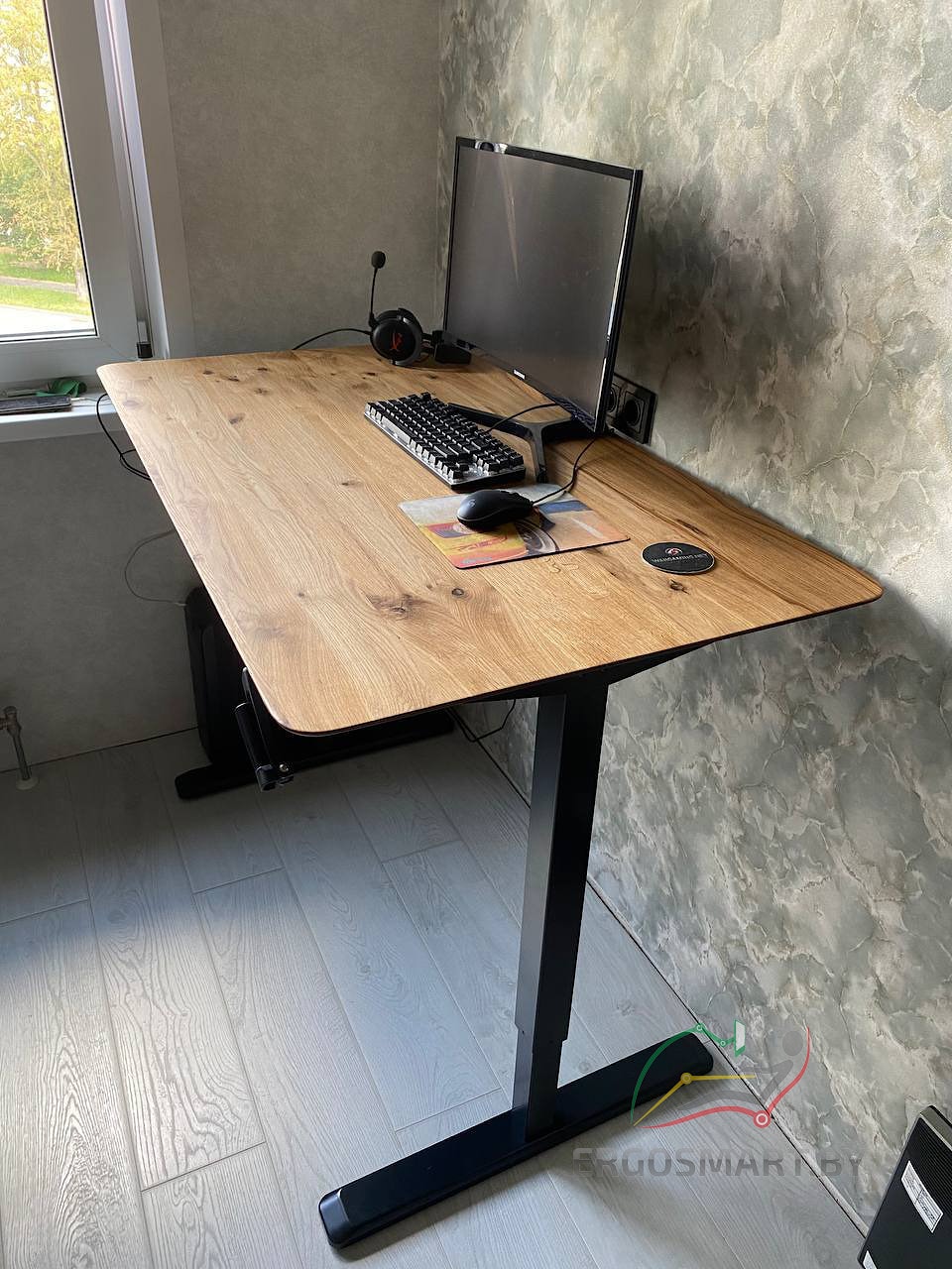 Рама регулируемая Manual Desk SPECIAL EDITION с натуральной столешницей