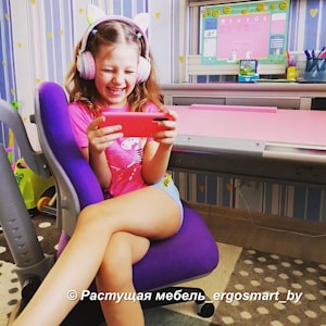 Парта COMF-PRO Harvard с полкой Smart-S-Slelf, покрытие COMF-PRO Desk Mat, стул Comf-Pro Match