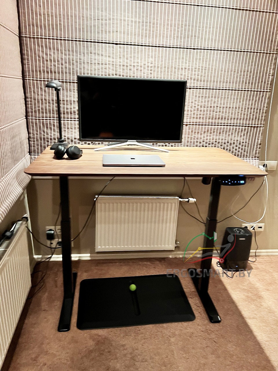 Столешница дуб мореный на раме Prime c электрорегулировкой высоты 