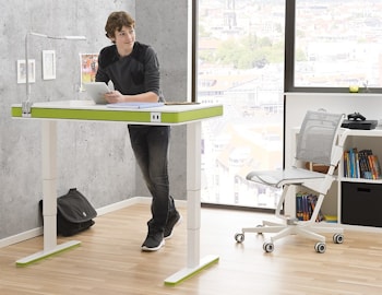 Почему стоит купить мебель moll именно у нас?  